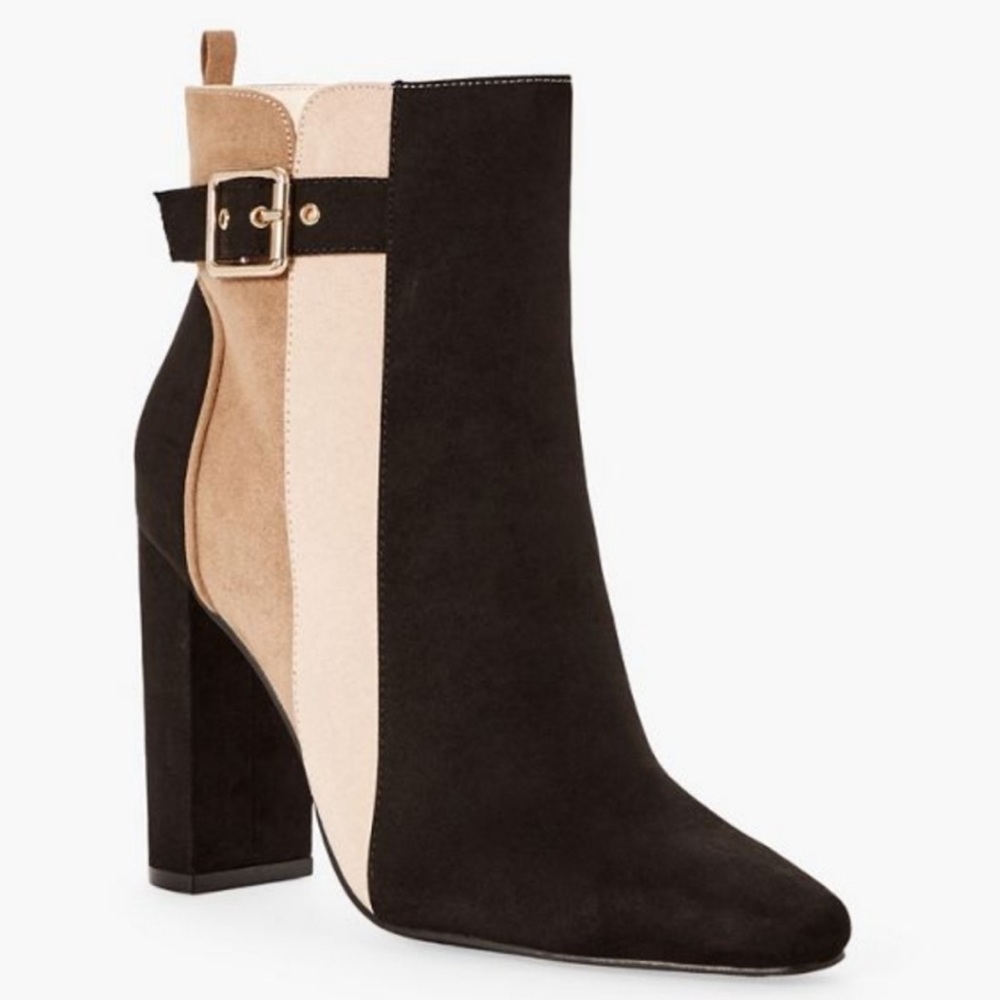 JustFab Women’s Suede Black and Tan Heeled Booties with Buckle Size 9.5